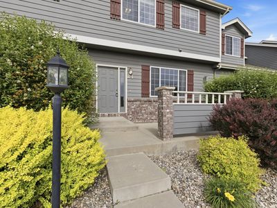 320 Strasburg Dr #B4