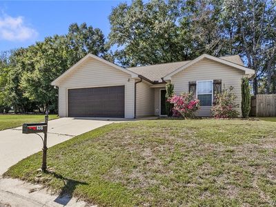 630 Holly Berry Ln