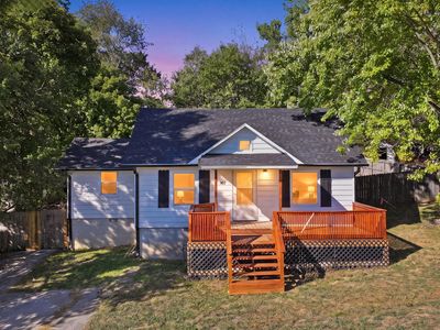 307 E Robertson Street