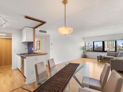 1920 S 1st St APT 2103