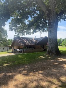 2059 Highway 32 W