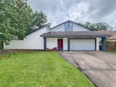4026 Greenbriar Dr