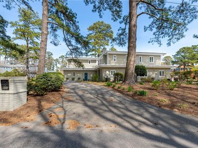 800 Oriole Dr