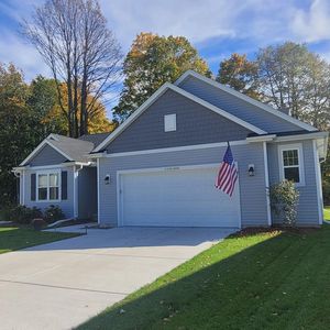 W197N16648 Ridgeway DRIVE