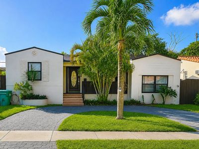 2220 SW 21st Ter