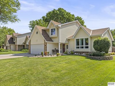 729 N 154th Ave