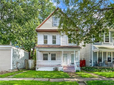 209 Babcock St