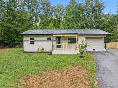 969 Sim Goodwin Rd SW