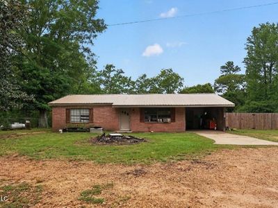 Property at 838 Main St S, Mendenhall, MS