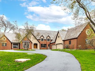 13 Kensington Dr