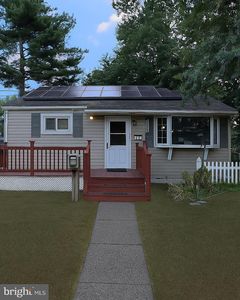 204 W Germantown Ave