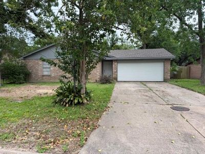 1923 Delphi Ln
