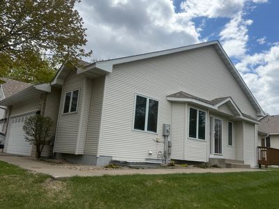 Property at 834 Wescott Sq, Eagan, MN