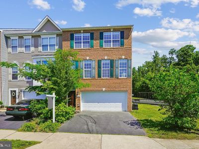 2160 Armitage Ct