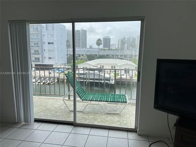 3665 NE 167th St APT 307