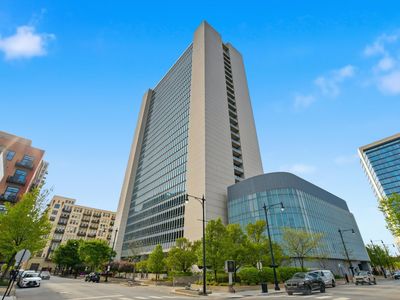 500 W Superior St Unit 1010