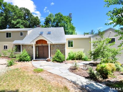 4 Tennyson Drive