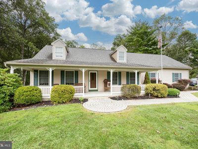 1360 N Manor Rd