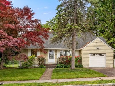 66 Coeyman Ave
