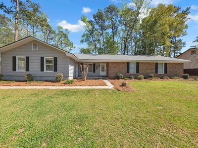 2507 N Sherwood Dr