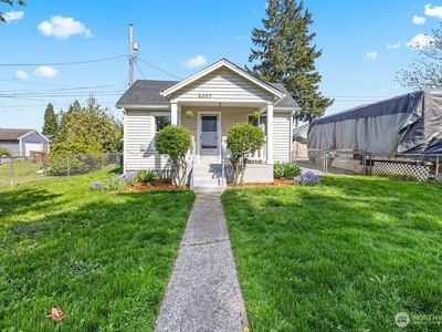 6307 S Yakima Avenue