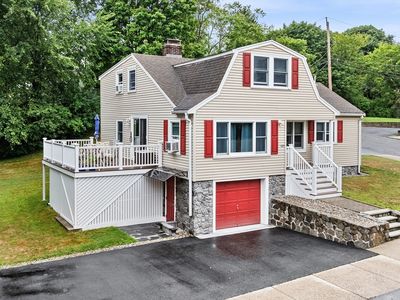 463 Elliott St