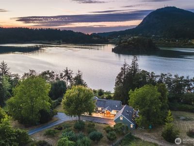 6067 S Campbell Lake Road