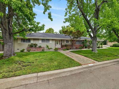 1321 Normandy Ln