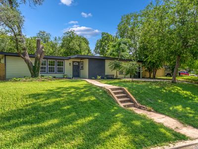 546 BYRNES DR