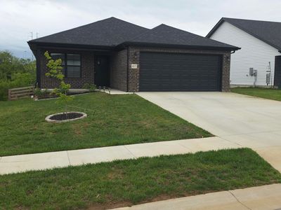 417 Yosemite Ln