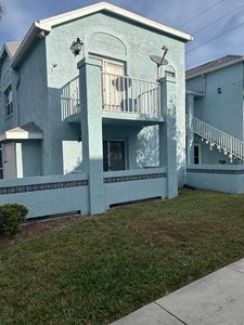 1625 SE Green Acres Circle #102