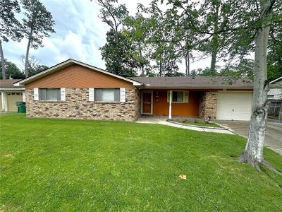 1587 Ridgecrest Dr