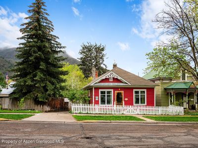 1017 Cooper Ave