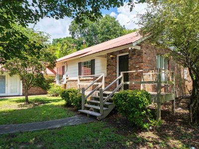 Property at 306 1st St, Pleasant Grove, AL