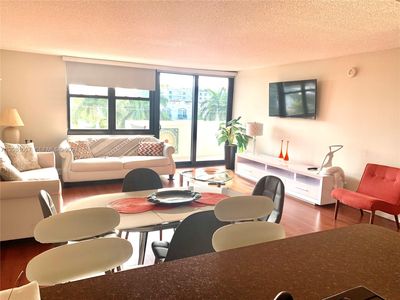 10101 E Bay Harbor Dr APT 401