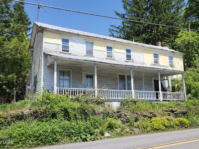 301 Town Hill Rd