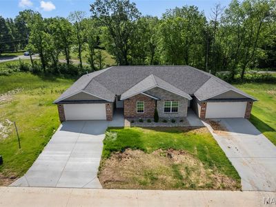 35-39 Benton Hill Ln