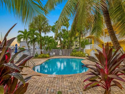815 Middle River Dr APT 311