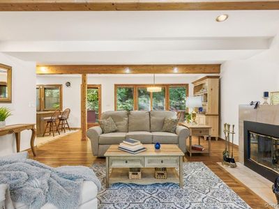 2 Deer Ridge Road