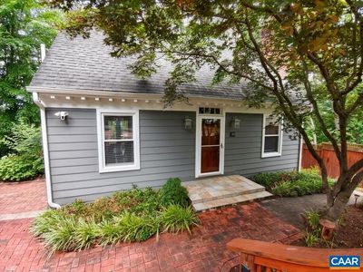 102 Slate Pl