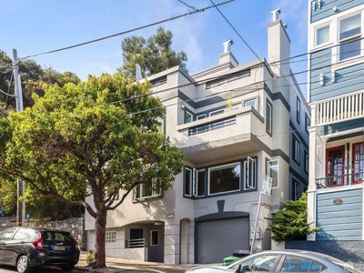270 Henry St APT 101