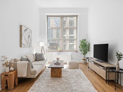 120 E 87th St APT R6e