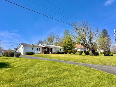 1640 W Main St