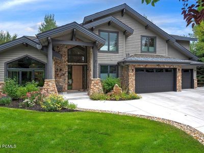 5200 Haystack Ct