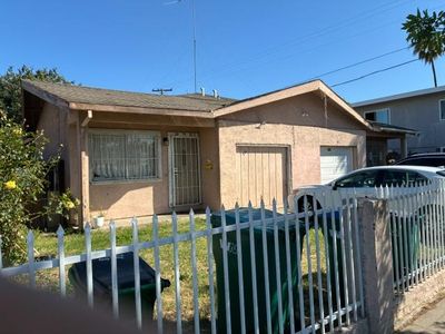 240 E Bianchi Rd