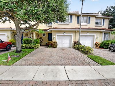 3085 N EVERGREEN Circle
