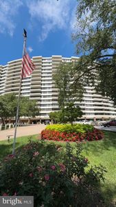 6301 Stevenson Ave APT 1305