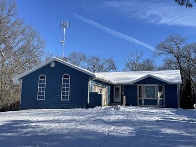 8475 IDYLLVIEW AVENUE