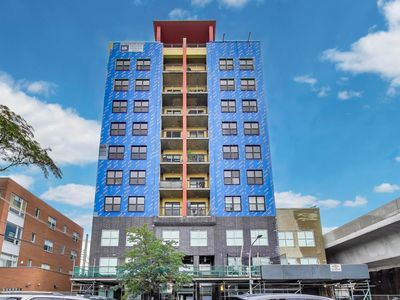 1122 W Catalpa Ave APT 703