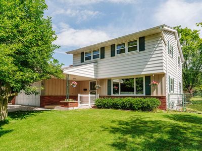 706 Walnut STREET